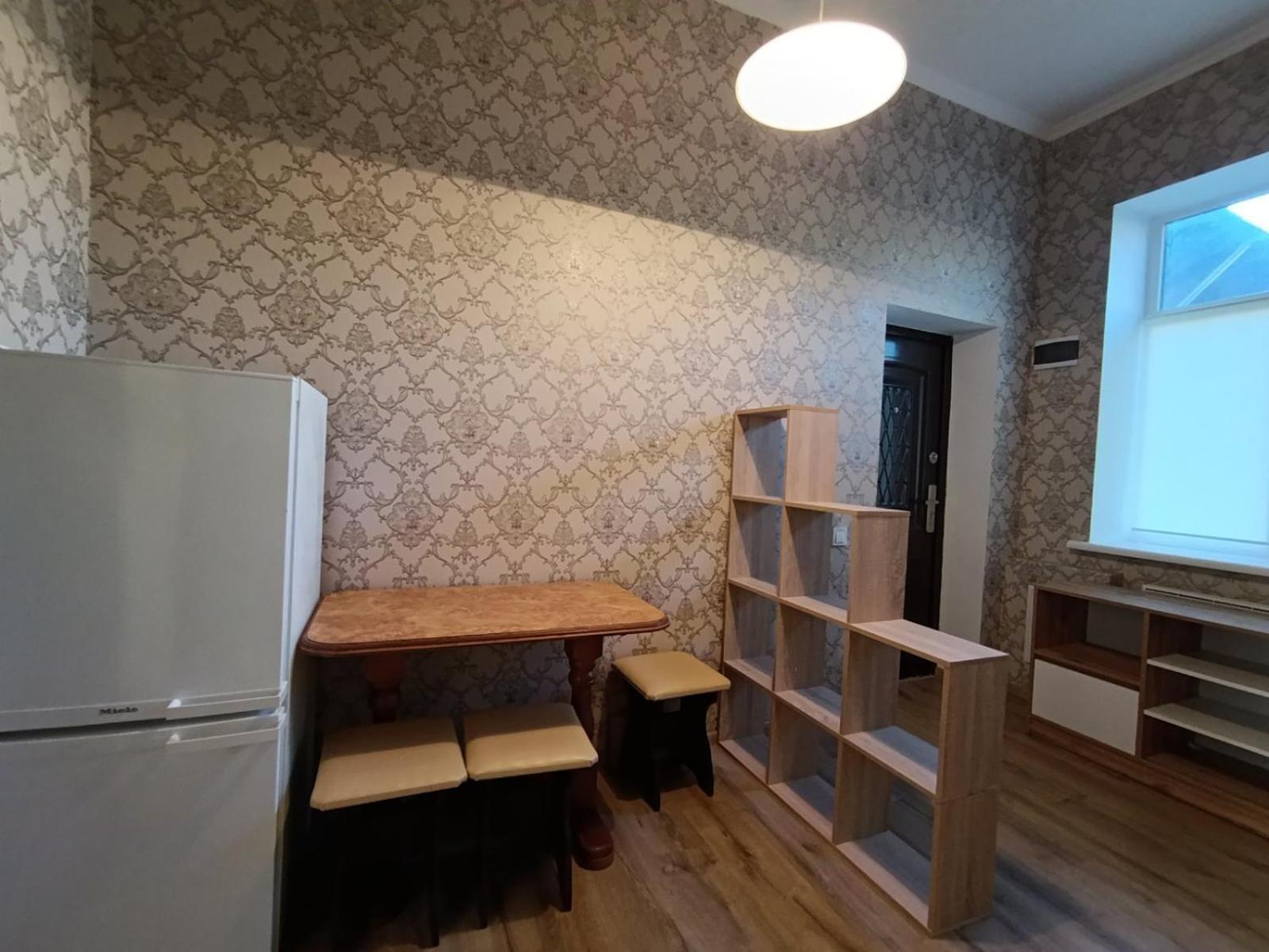 Квартира З Ремонтом Між Залізничним Вокзалом І Центром Lviv Bagian luar foto